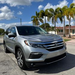 2017 HONDA PILOT TOURING 