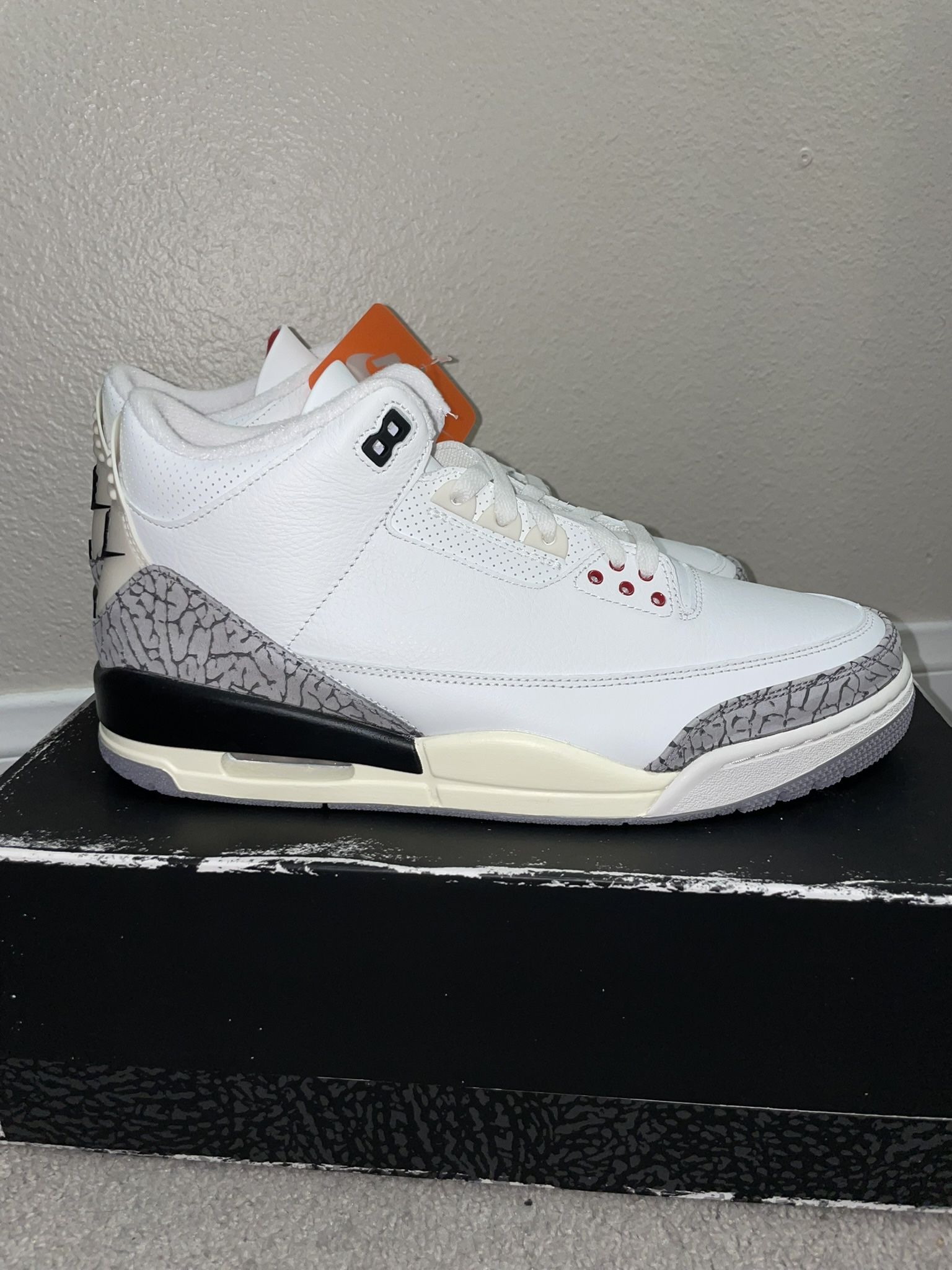 Jordan 3 Retro White Cement Reimagined Size 9.5 , 11 , 12 New