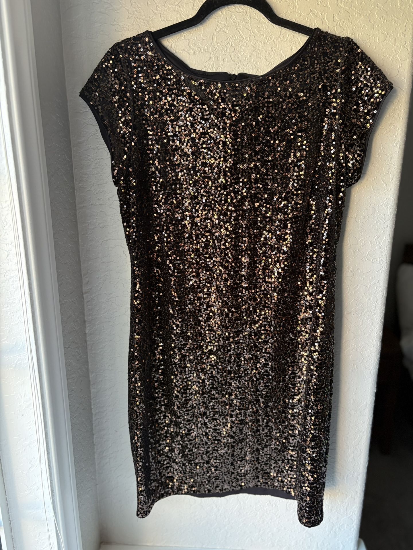 Eliza J Bronze Sequin Cocktail Dress – Size 14