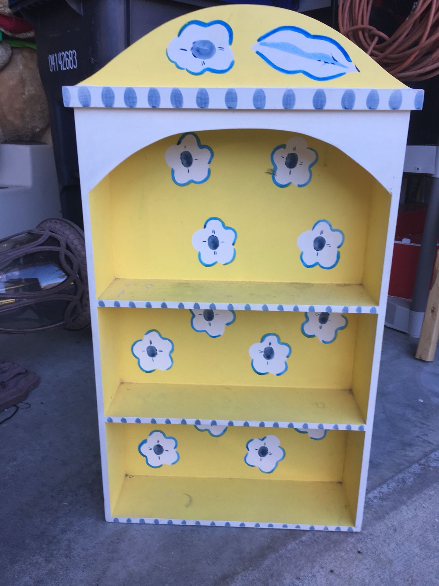 Cute little wall unit. Height 2 ft with 1 ft .3