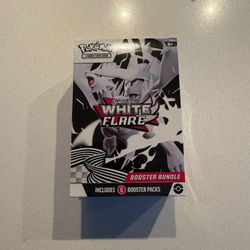 Pokemon TCG Scarlet & Violet White Flare Booster Bundle