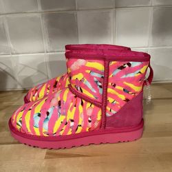 Brand New Pink Tiger Flower Uggs