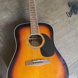 Mitchell Guiter With Case 