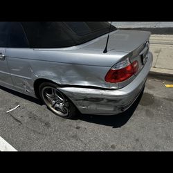 05 BMW 330ci  Totaled 