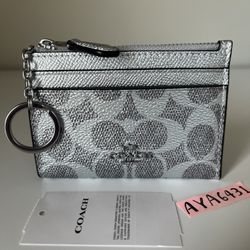Coach card holder