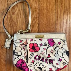 Coach Poppy Wristlet 