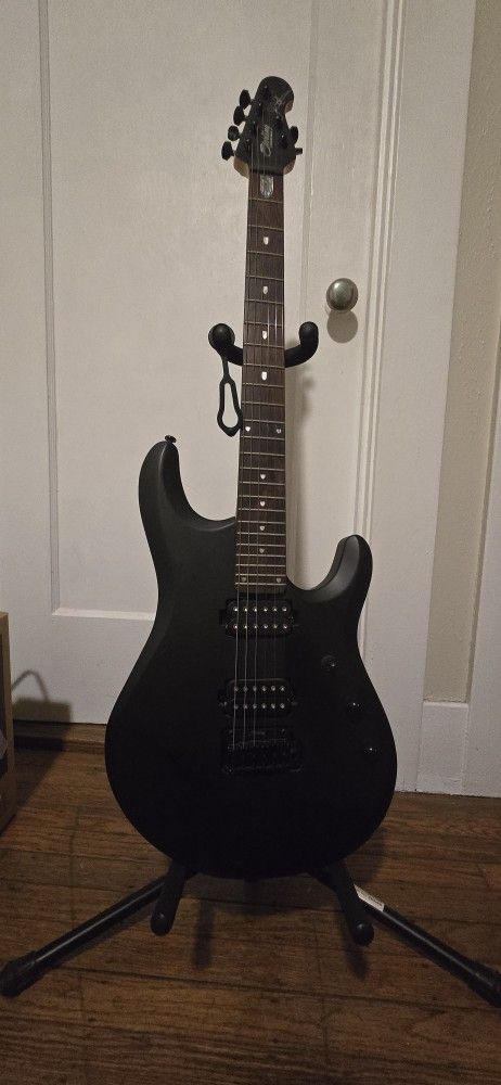 Sterling Guitar By Music Man JP60