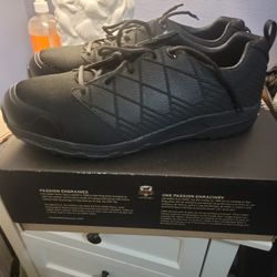 Red Wing Alum Toe