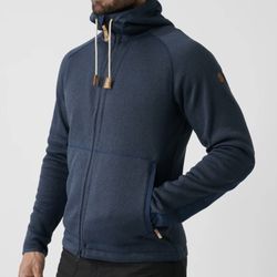FJALL Raven Hoodie Sweater Size Medium Used Like New 