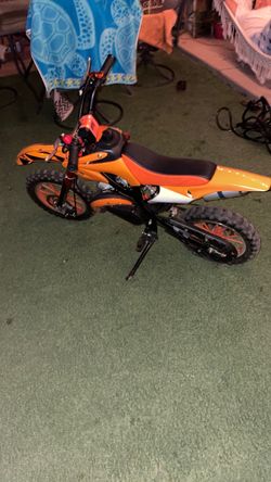 Dirt bike