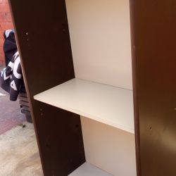 4 Shelf Cabinet 