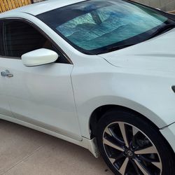 2017 Nissan Altima Sr 