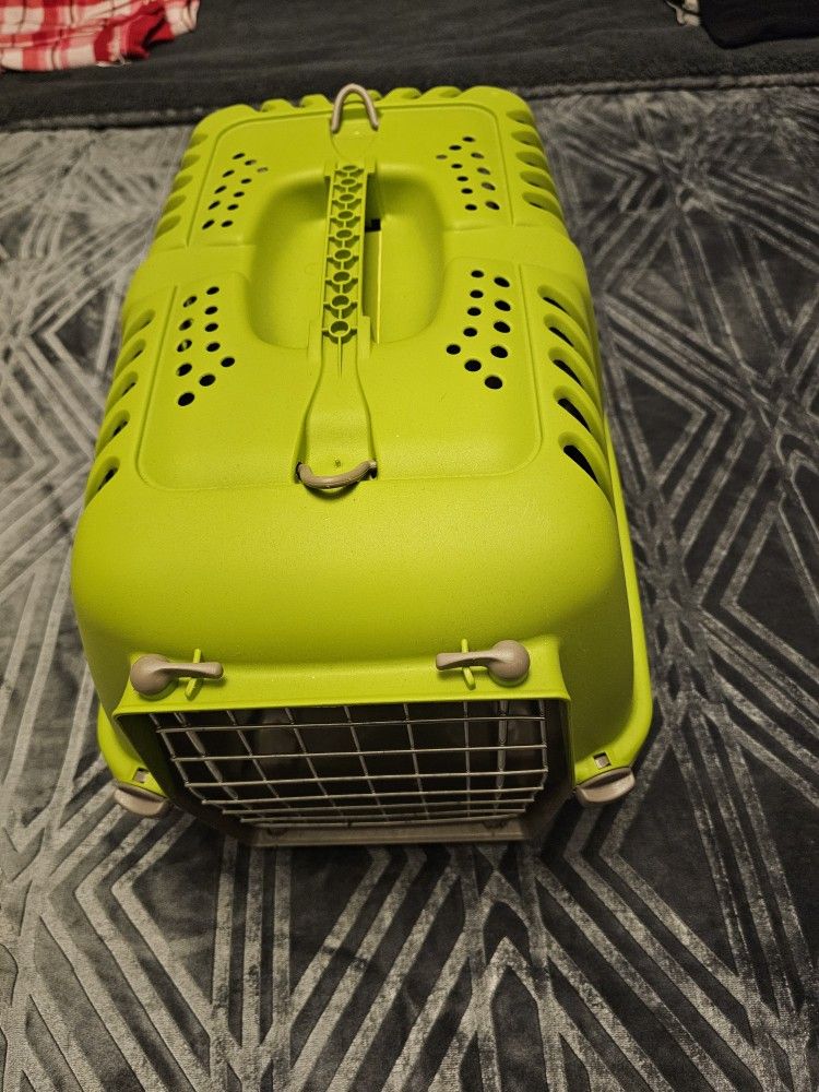 Dog /Cat Carrier