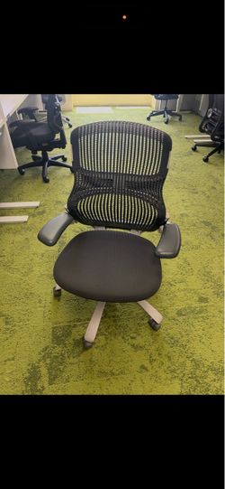 Office Chairs – Herman Miller & Knoll