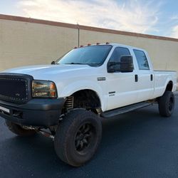 2005 FORD F250 SD, 4WD, 6.0L TURBO DIESEL, CREW CAB, NICE TRUCK, RUNS GREAT 🚘