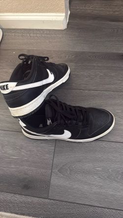 Men’s Nike Dunks