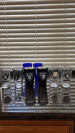 Raiders glass cups
