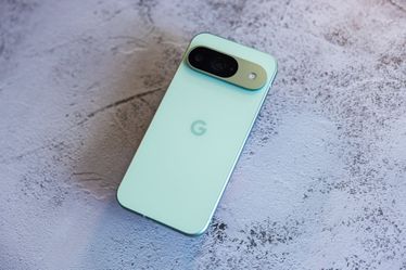 📱 Google Pixel 9 – From $369 or Just $1 Down! Save 45% 💥
