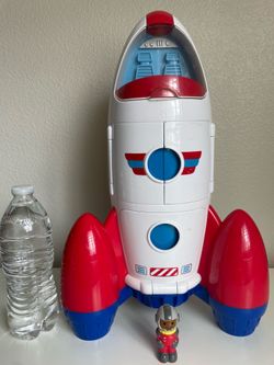 lakeshore rocket ship
