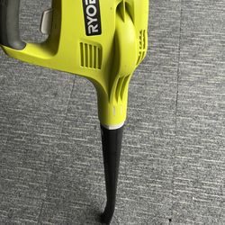 RYOBI LEAF BLOWER/SWEEPER