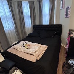 bed frame 