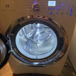 Electrolux Washer And Dryer