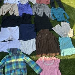 Lote Ropa De Mujer M/L 20 Piezas $10 Price Firm Women Lot Cloths $10 Firm 20 Pieces 