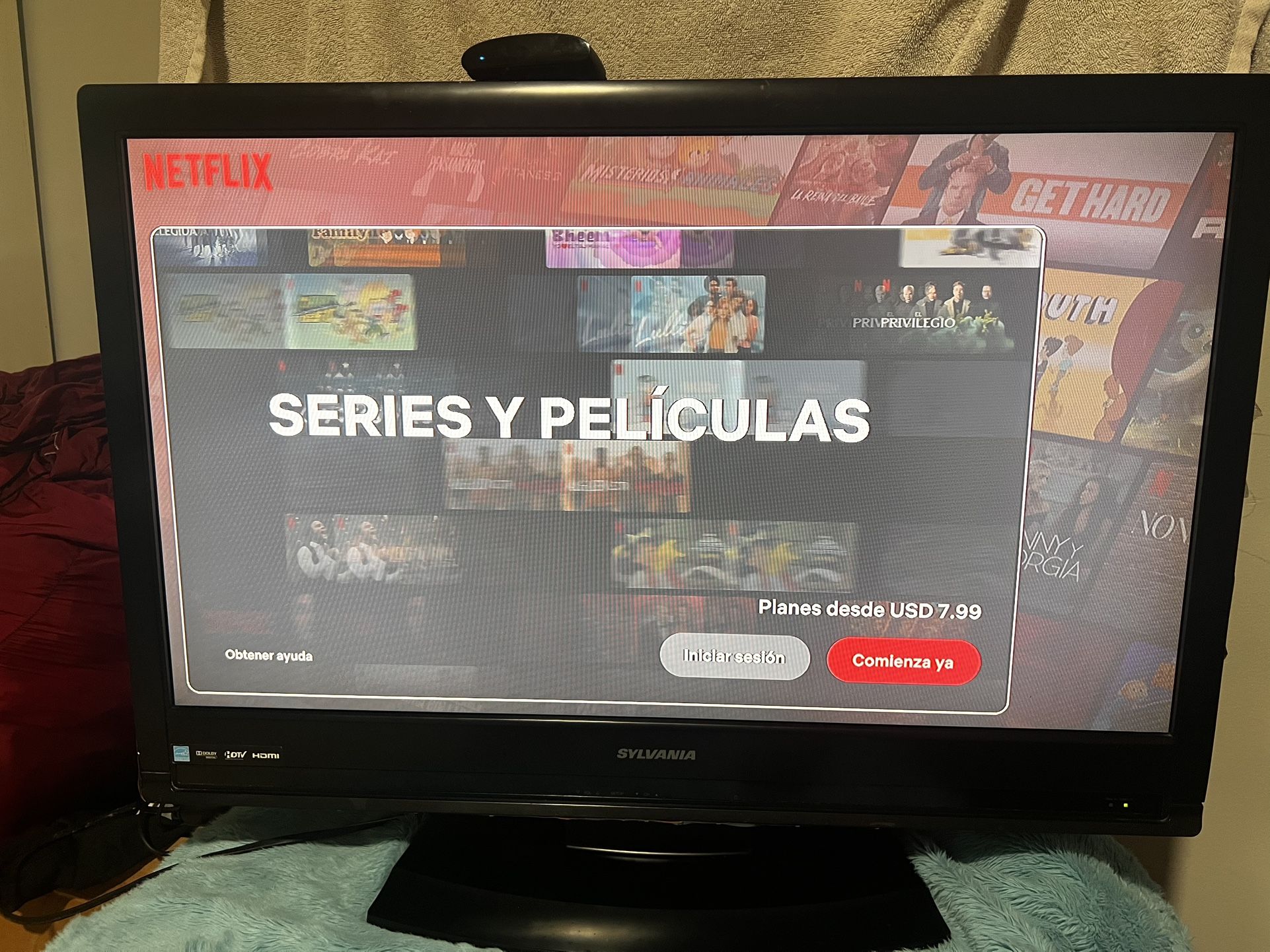 TV ROKU 32"