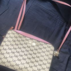Semi New Mk Purse 
