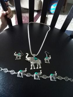 Elephant set