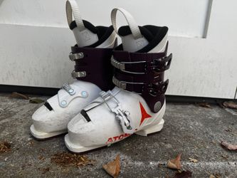 Atomic ski Boots