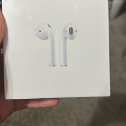 AirPods