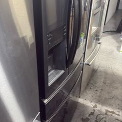 Frigidaire Gallery Counter Depth Refrigerator