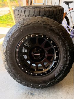 Method 305 wheels and tires