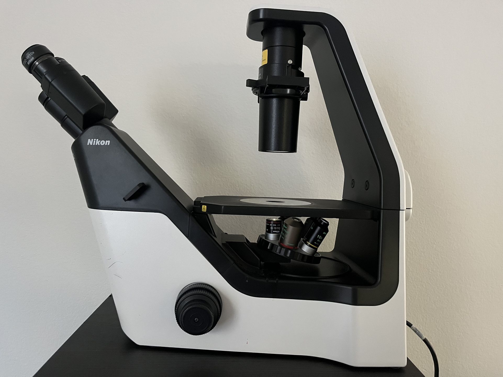 Nikon Eclipse Ts2 Microscope
