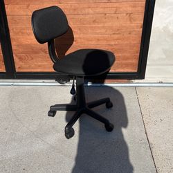 Rolling Office Chair