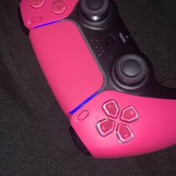 PS5 Pink Controller