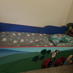 Toddler Bed with Mattress 
