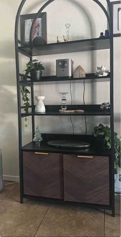 Bookshelf