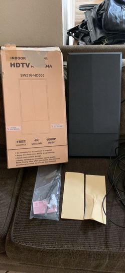 HD 4K antenna in excellent condition. Get your channels for free.