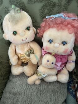 Huggins ; Plush Doll’s