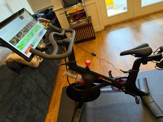 Peloton Bike 3rd Gen – Excellent Condition, Rome, GA
