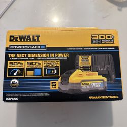 Dewalt Xr Powerstack 20v 5ah Battery And Charger 