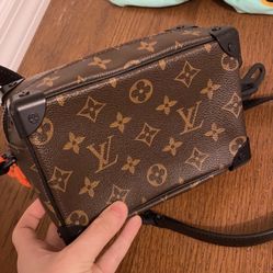 Louis Vuitton Purse 