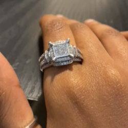 1 1/2 -2  Carat Diamond Ring