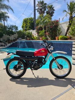 1976 Honda MR175 elsinore 2 stroke dirtbike