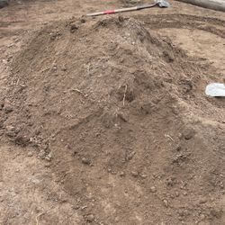 Free Dirt Tierra Gratis  