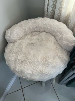 Fur dog bed