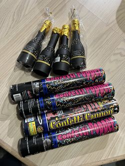 Confetti Party Poppers