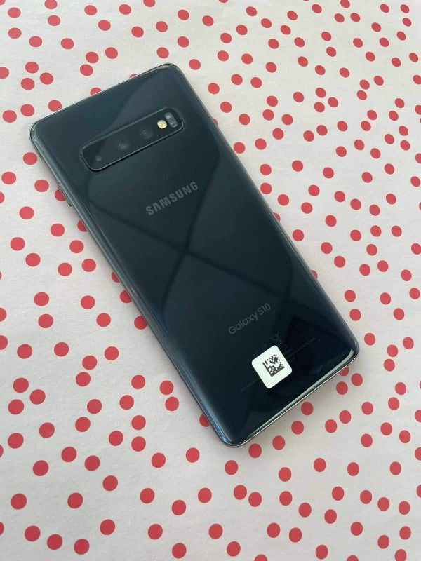 Samsung Galaxy S10 128GB Unlocked-$169